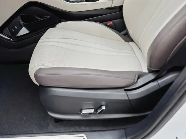 BYD Song PLUS — Фото автомобиля 20