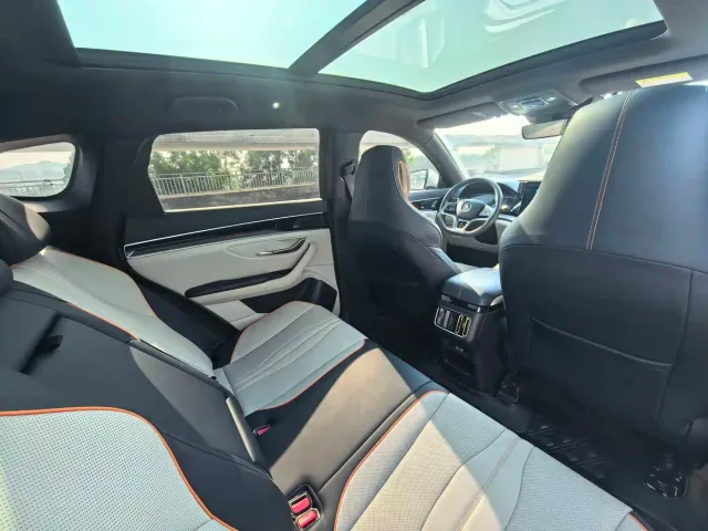 BYD Song PLUS — Фото автомобиля 15
