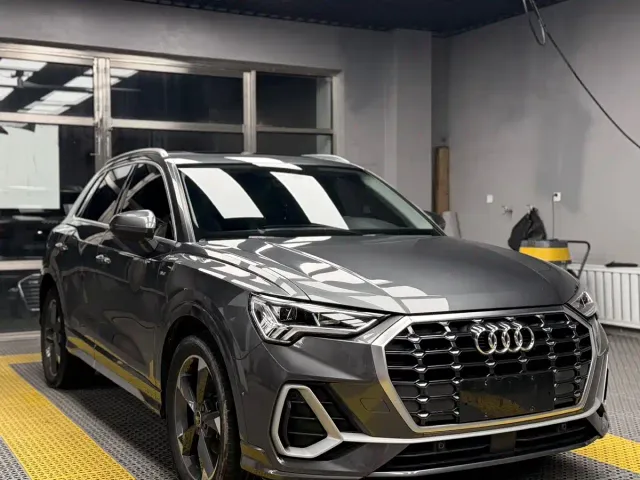 Audi Q3 — Фото автомобиля 3