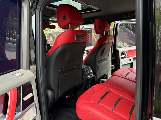 Mercedes-Benz Mercedes-Benz G-Class AMG 2023 AMG G 63 — Фото автомобиля 15
