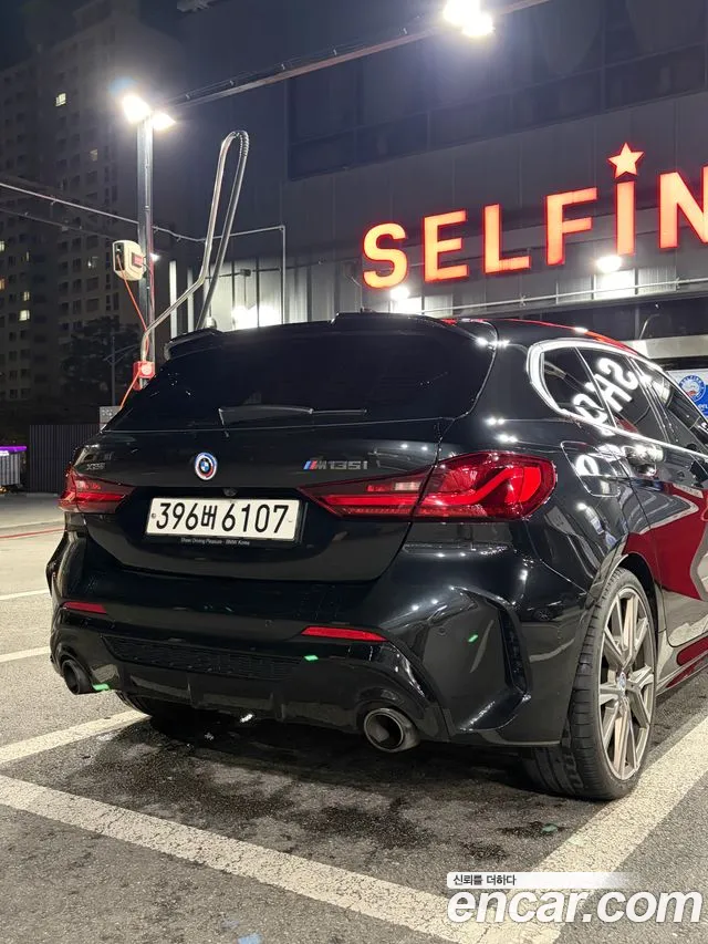 BMW 1 Series F40 — Фото автомобиля 2