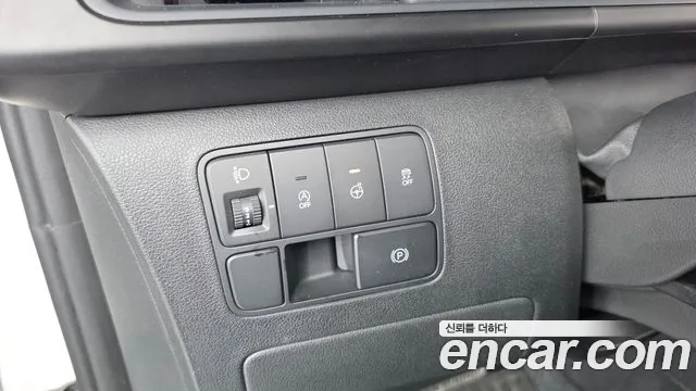 Hyundai Staria — Фото автомобиля 24