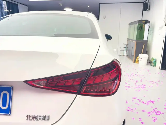 Mercedes-Benz C-Class — Фото автомобиля 4