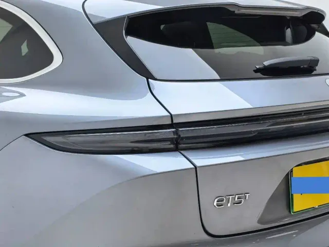Nio ET5 Touring — Фото автомобиля 13