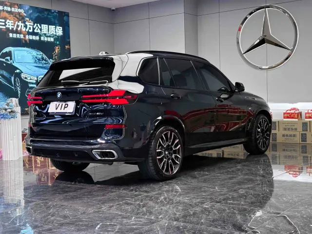 BMW X5 — Фото автомобиля 7