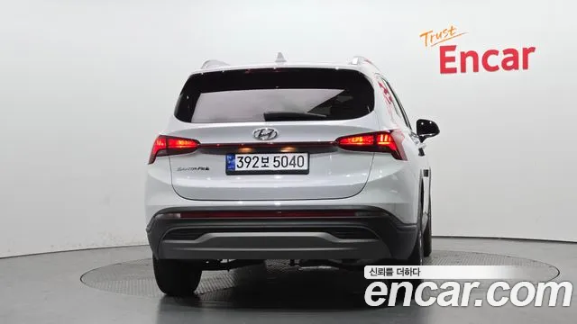 Hyundai Santafe Новый Santa Fe Дизель 2.2 2WD — Фото автомобиля 4
