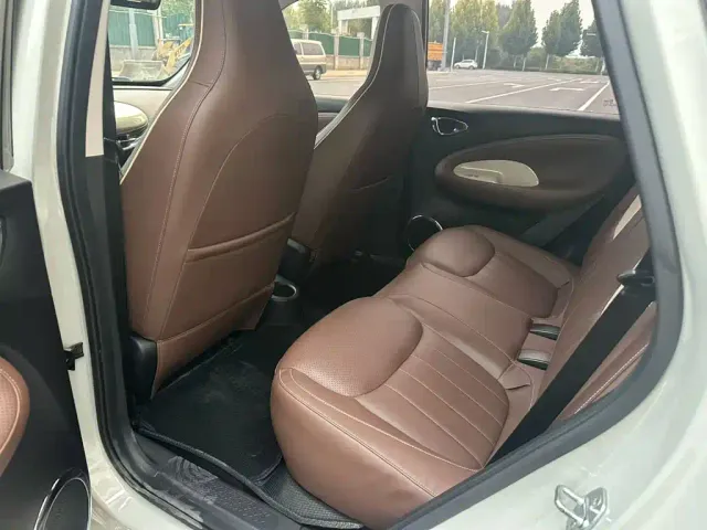 Wuling Bingo — Фото автомобиля 12