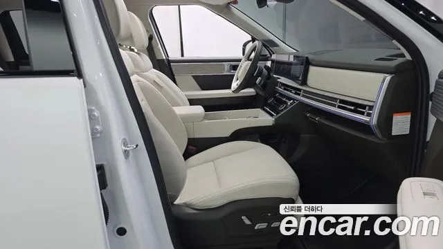 Hyundai Santa Fe — Фото автомобиля 16
