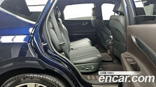 Genesis GV80 2.5T Бензин AWD — Фото автомобиля 12