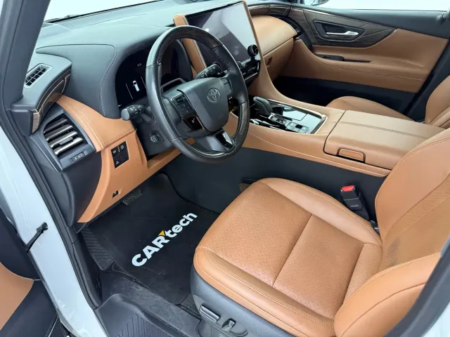Toyota Alphard — Фото автомобиля 8