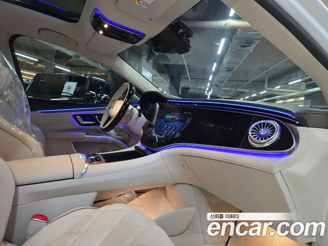 Mercedes-Benz EQS — Фото автомобиля 11