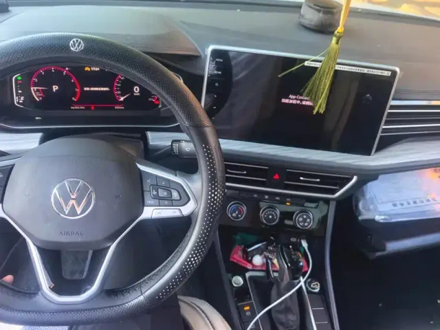 Volkswagen Sagitar — Фото автомобиля 12