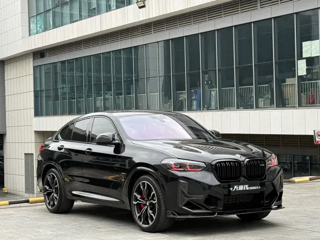 BMW X4 M — Фото автомобиля 6