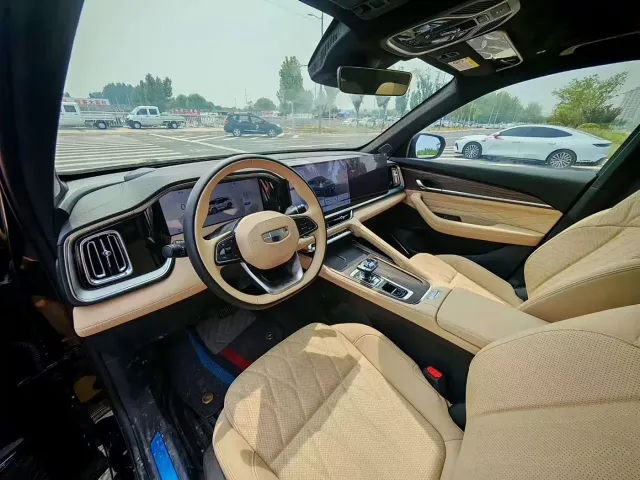 Geely Xingyue L — Фото автомобиля 4