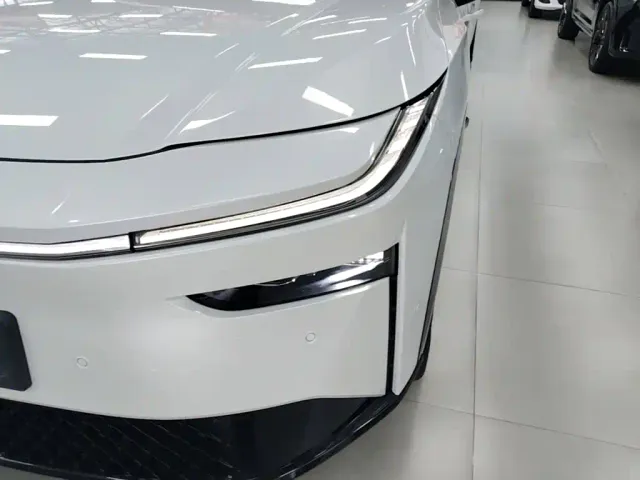 Toyota BoZhi 3X — Фото автомобиля 23