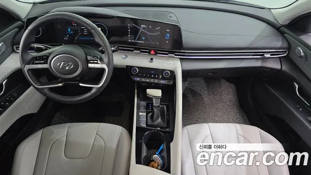 Hyundai Avante — Фото автомобиля 7