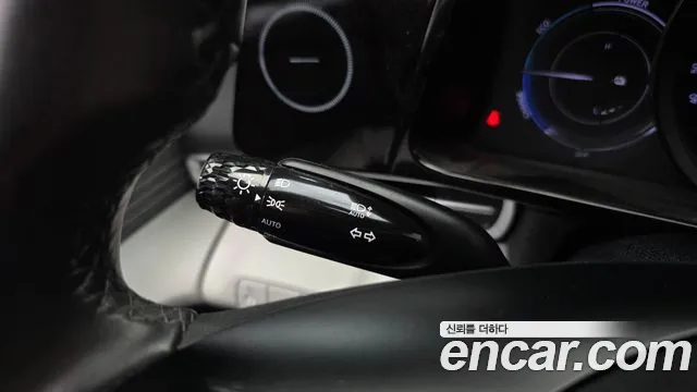 Hyundai AVANTE — Фото автомобиля 27