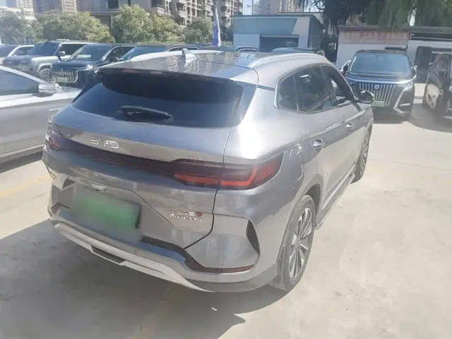 BYD Song PLUS — Фото автомобиля 6