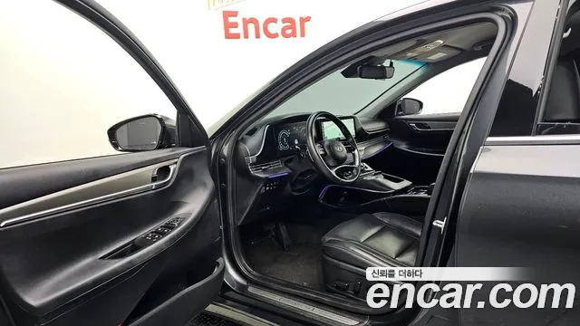 Hyundai Grandeur New — Фото автомобиля 15