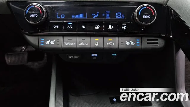 Hyundai AVANTE Новый Avante (CN7) — Фото автомобиля 28