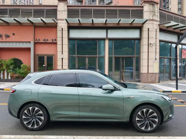 Aito M5 — Фото автомобиля 4