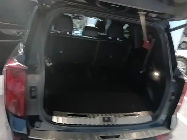 GAC Trumpchi GS8 — Фото автомобиля 18