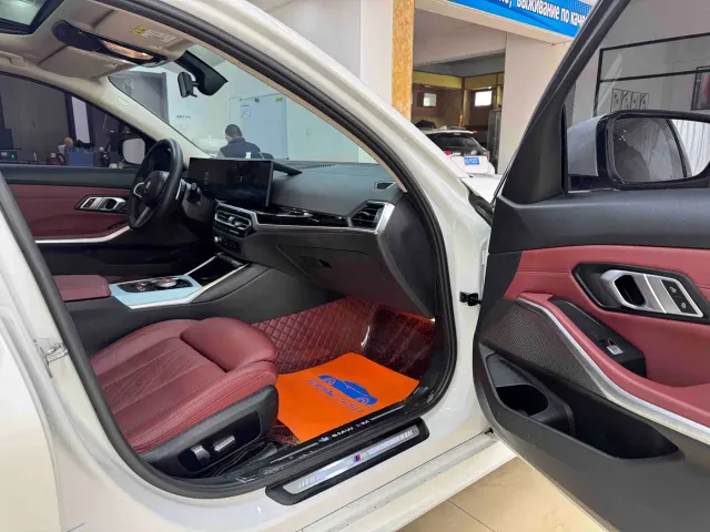 BMW 3 Series — Фото автомобиля 10