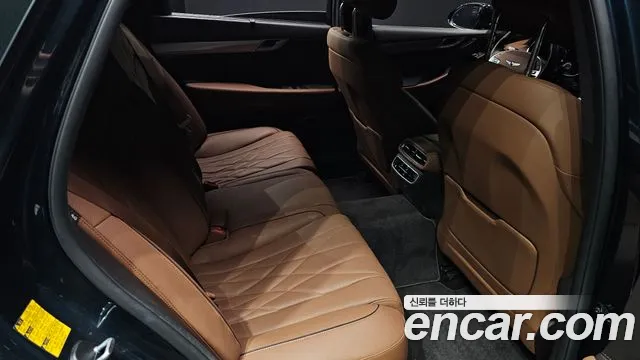 Genesis G80 RG3 — Фото автомобиля 12