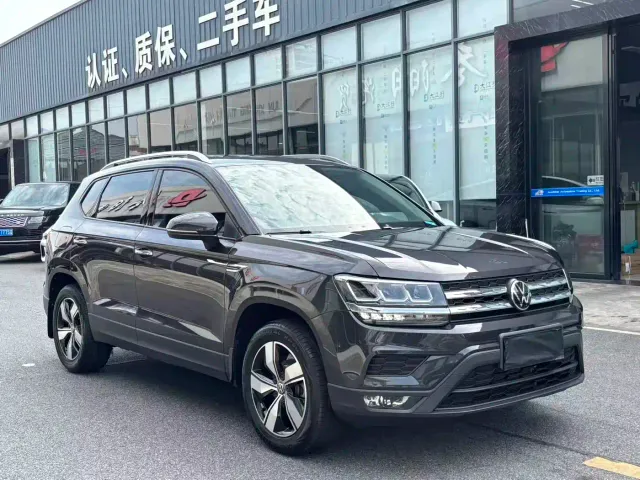 Volkswagen Tharu — Фото автомобиля 4