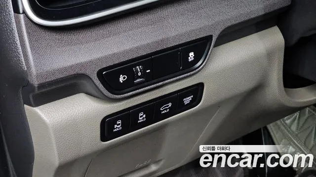 Kia Carnival — Фото автомобиля 14