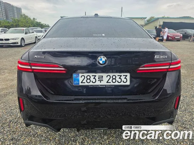 BMW 5 Series G60 — Фото автомобиля 2