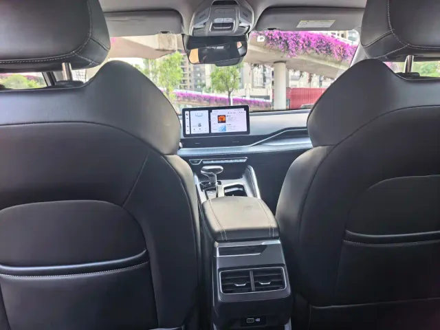 Geely Xingrui — Фото автомобиля 8
