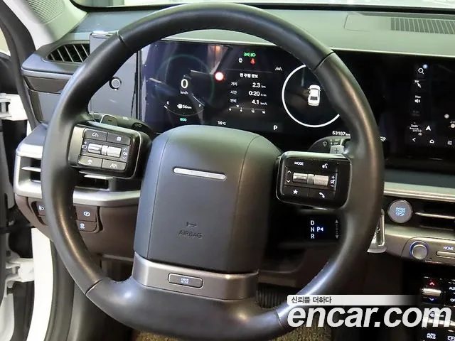 Hyundai Grandeur GN7 — Фото автомобиля 8
