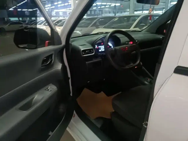 Wuling Motors Wuling Hongguang New Energy 2024 Model Pure Electric 300KM Utility Version — Фото автомобиля 15