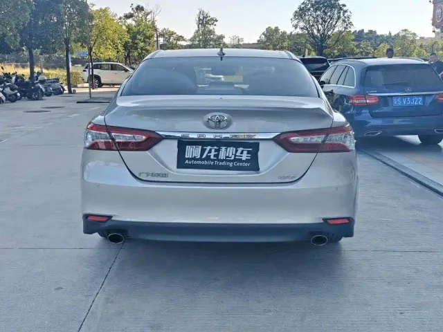 Toyota Camry — Фото автомобиля 8