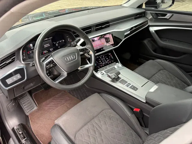 Audi A7L — Фото автомобиля 5