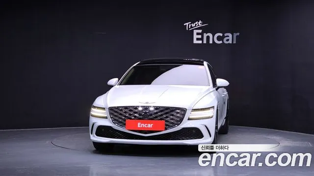 Genesis G80 RG3 — Фото автомобиля 3