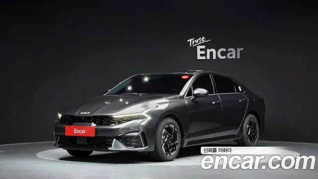 Фотография автомобиля — Kia K5 Generation 3