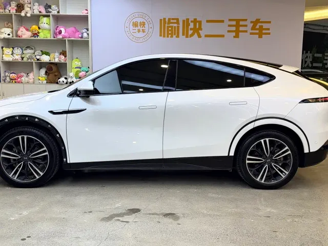 Xpeng G6 — Фото автомобиля 4