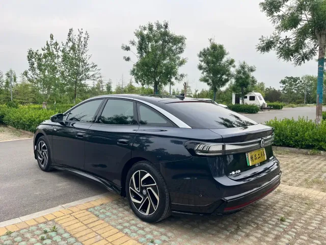 Volkswagen ID.7 Vizzion — Фото автомобиля 7