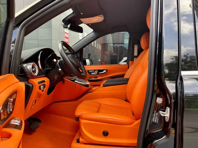 Mercedes-Benz V-Class — Фото автомобиля 8