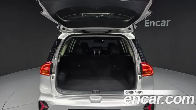 Kia Niro Niro Plus Air — Фото автомобиля 20