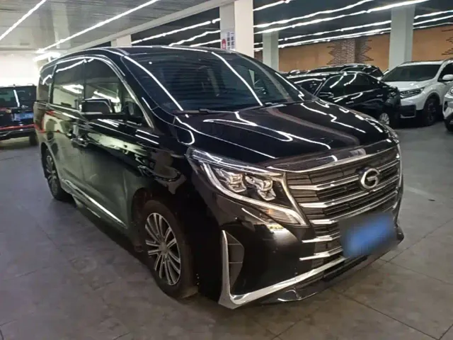 GAC Trumpchi M8 — Фото автомобиля 3