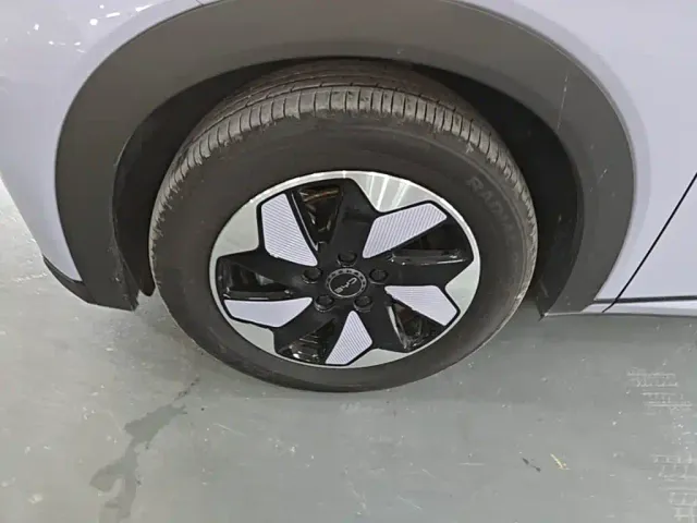 BYD Dolphin — Фото автомобиля 24
