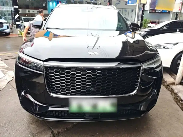 Li Auto ONE — Фото автомобиля 2