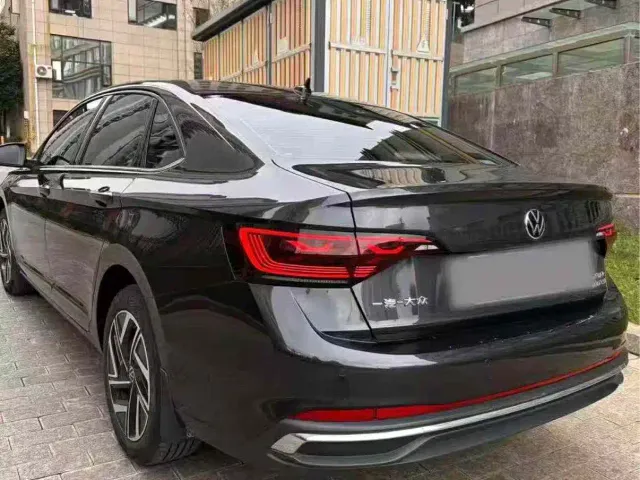 Volkswagen Sagitar — Фото автомобиля 7
