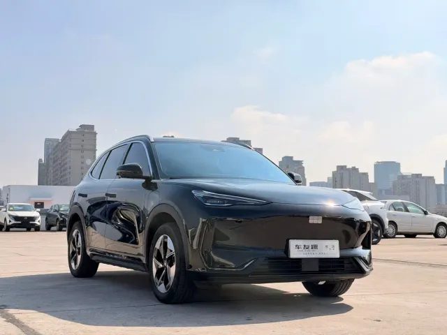 Geely Galaxy E5 — Фото автомобиля 3