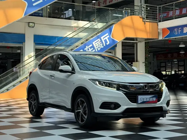 Honda Vezel — Фото автомобиля 3