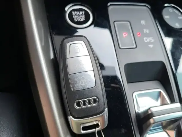 Audi Audi A3 2024 Model A3L Limousine 35 TFSI Fashion Sport — Фото автомобиля 8