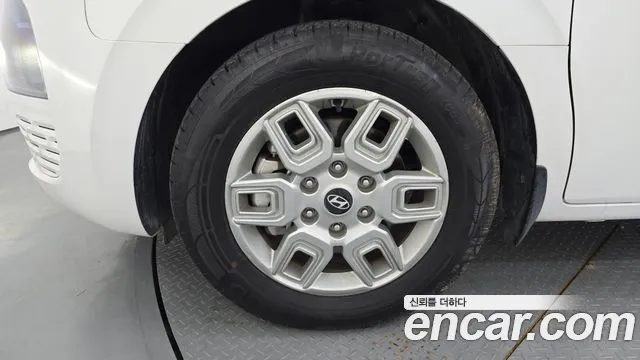 Hyundai Staria Staria L3.5 Карго 5 мест — Фото автомобиля 5